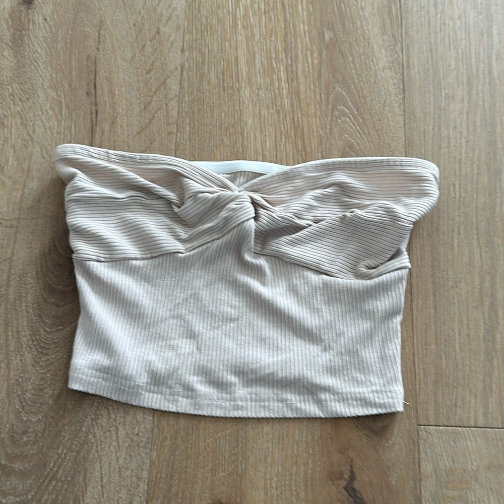 Women’s top, oatmeal color, worn once, perfect condition